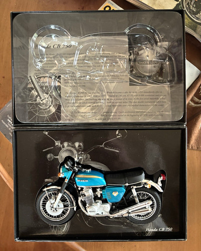 Minichamps honda 750 12 - minichamps,